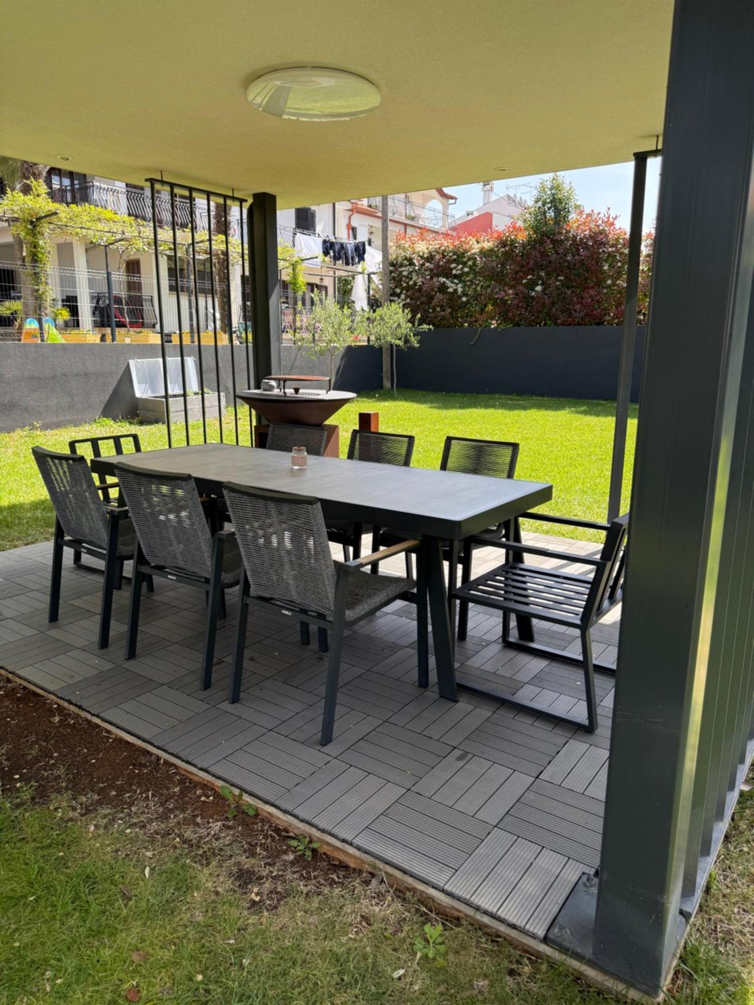 Apartmani Beril Lux 로비니 외부 사진
