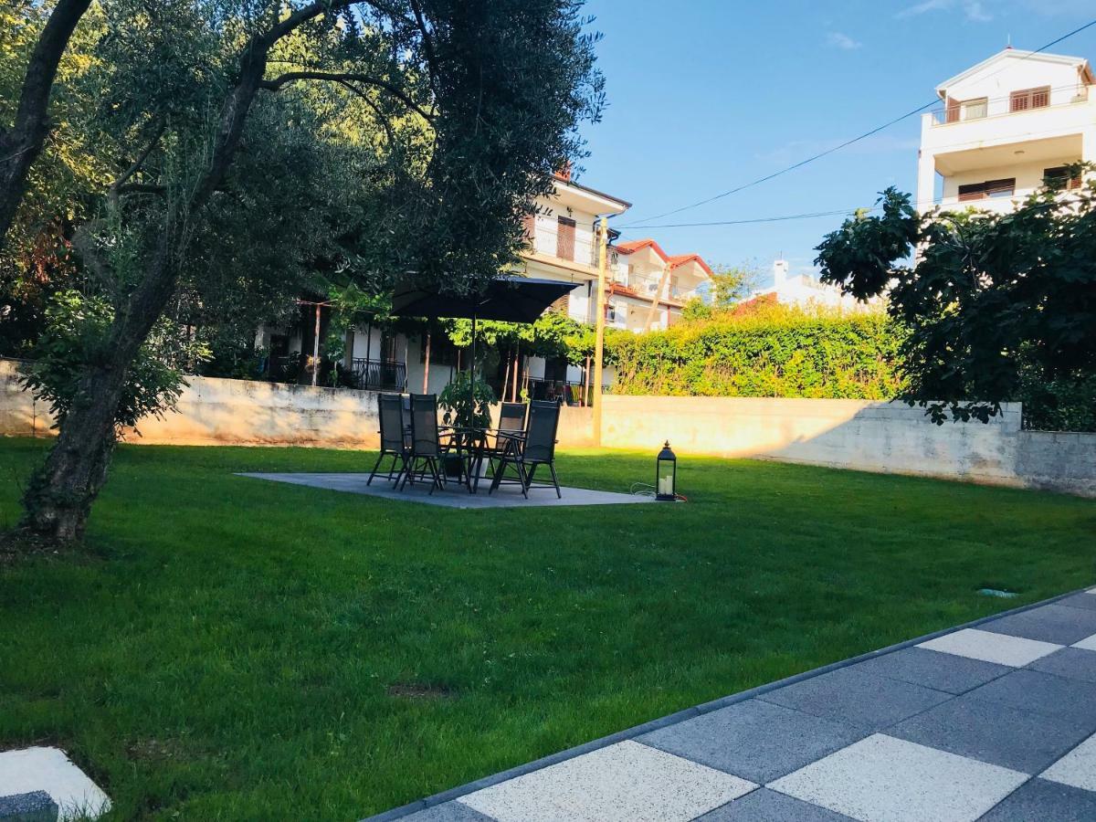 Apartmani Beril Lux 로비니 외부 사진